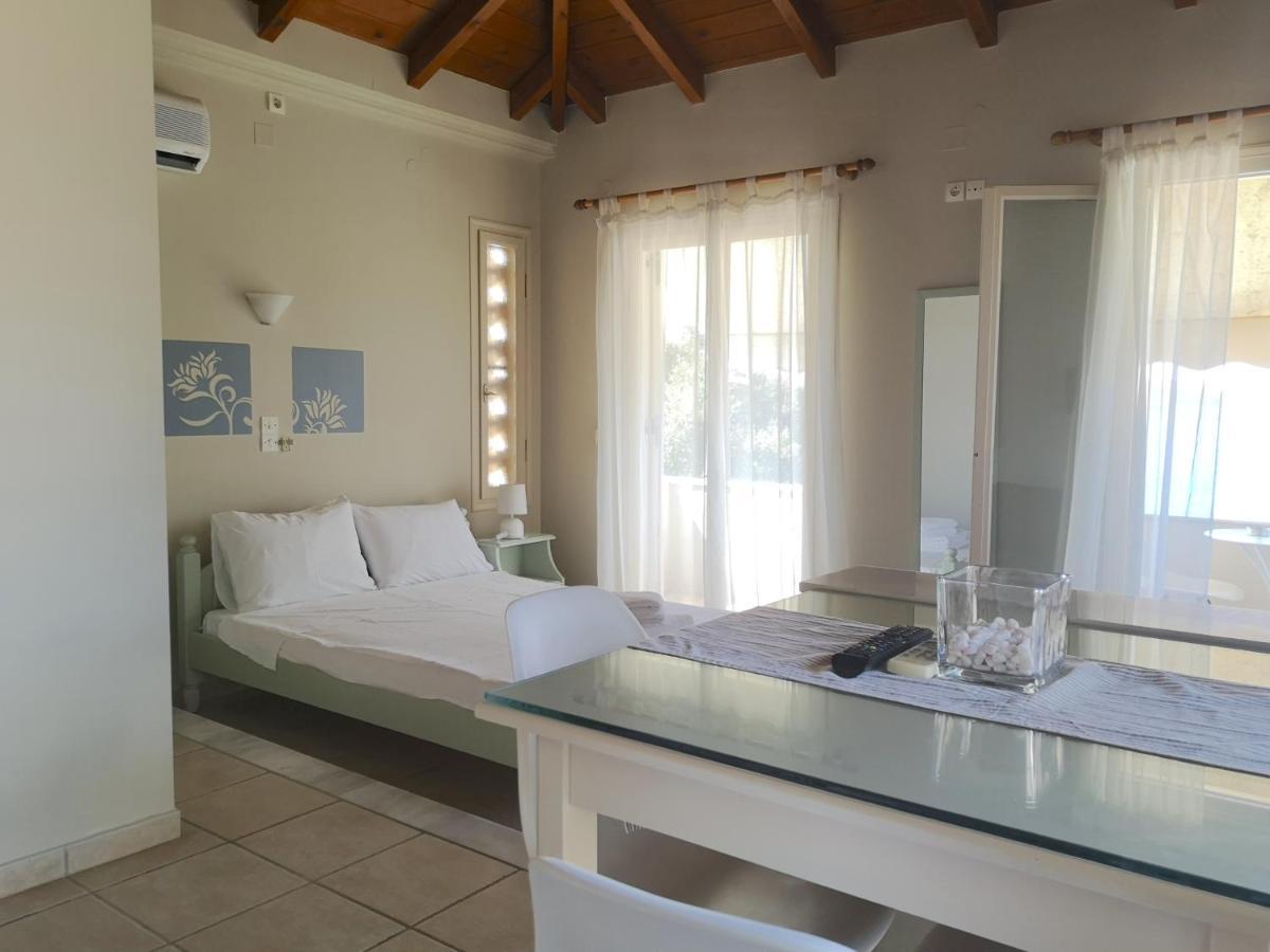 12 Gods Resort Pilos Exterior foto